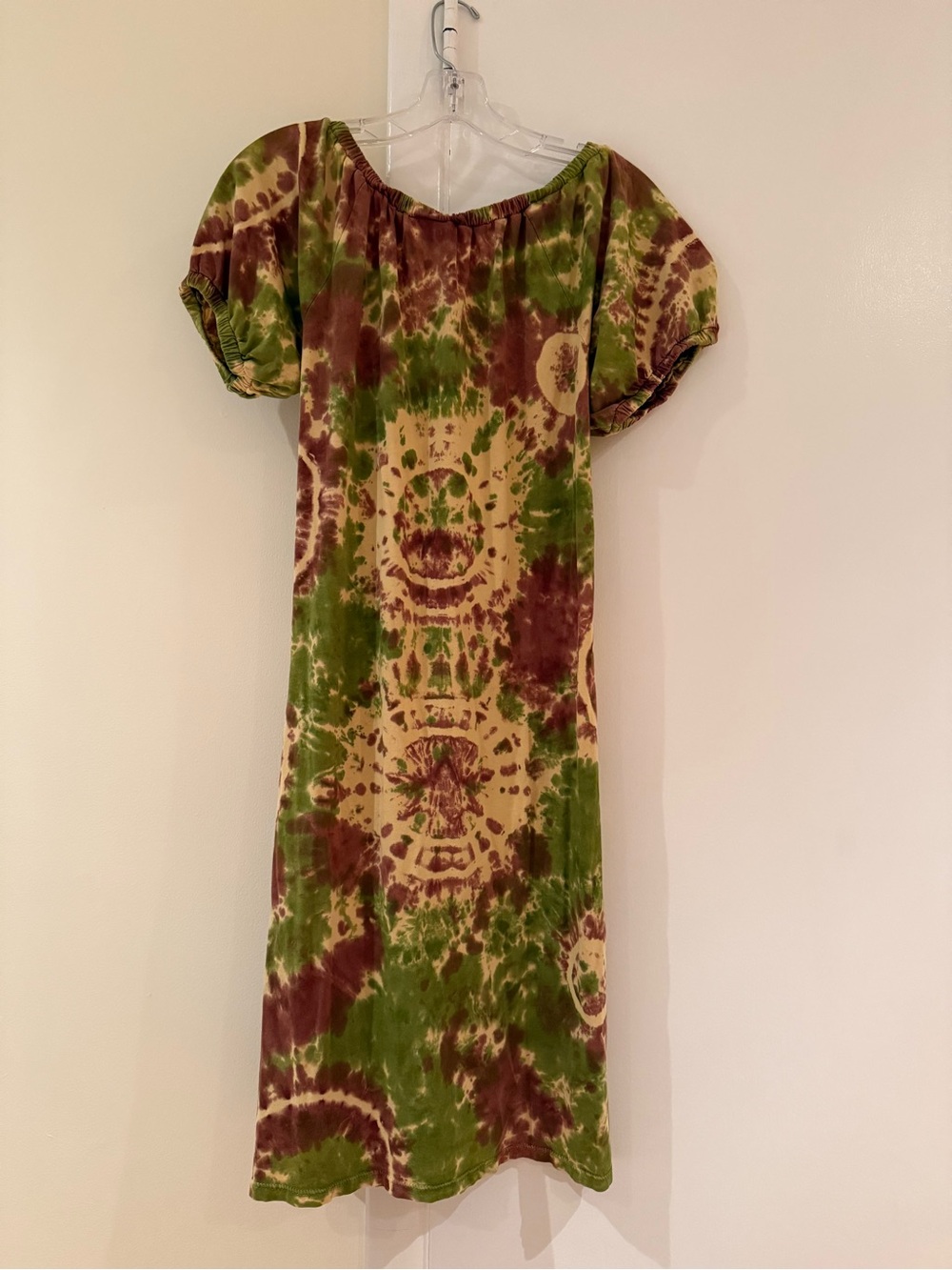 Off-Shoulder Tie-Dye Midi Dress in Green, Brown and Cream